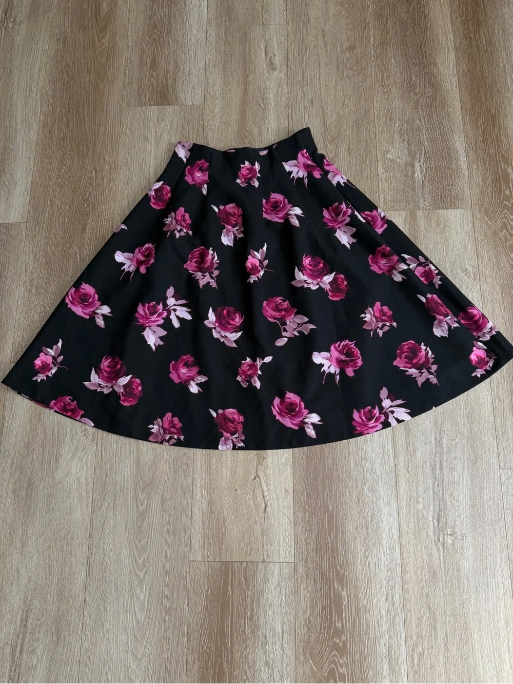 KATE SPADE New York Encore Rose Floral Flared Skirt in Black Pink Size 4